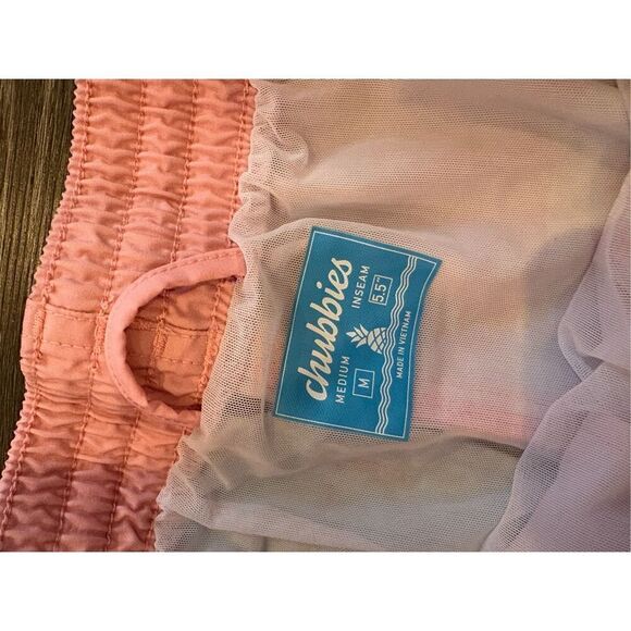 NWOT Chubbies On The Horizons Lined Classic Swim Trunk 5.5” Size Medium - Picture 5 of 5